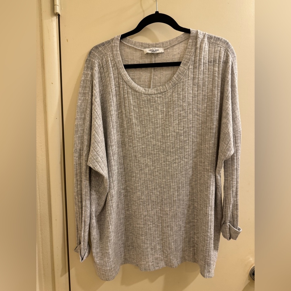 Carly Jean Gray Long Sleeve Sweater, S